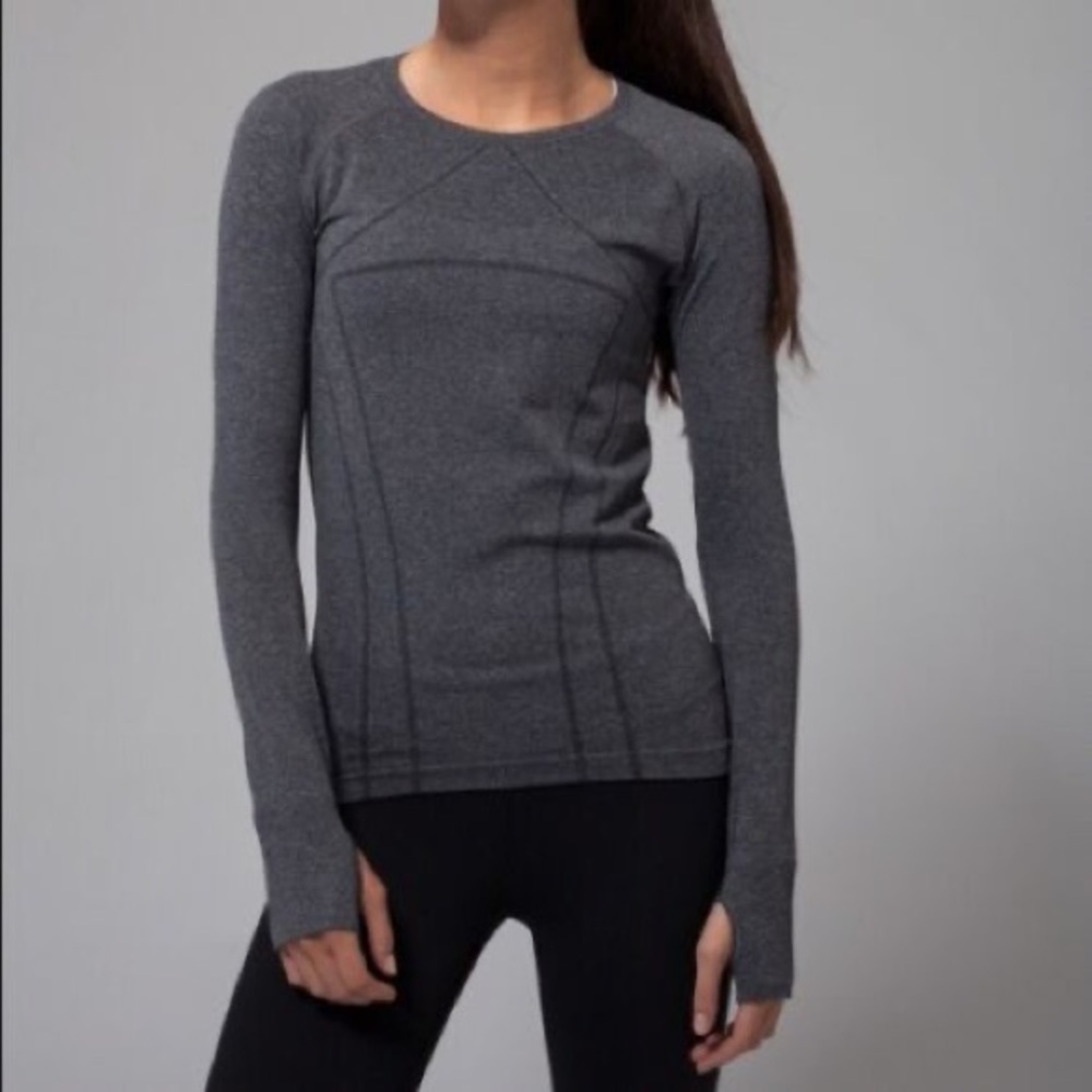 Iviva Grey long sleeve workout shirt